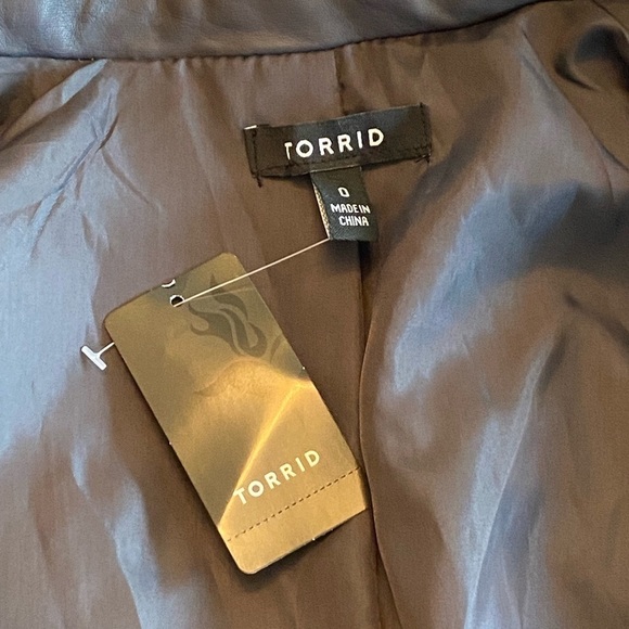 Torrid Lace Up Back Faux Fur Collar Moto Jacket size 12 - Picture 6 of 10